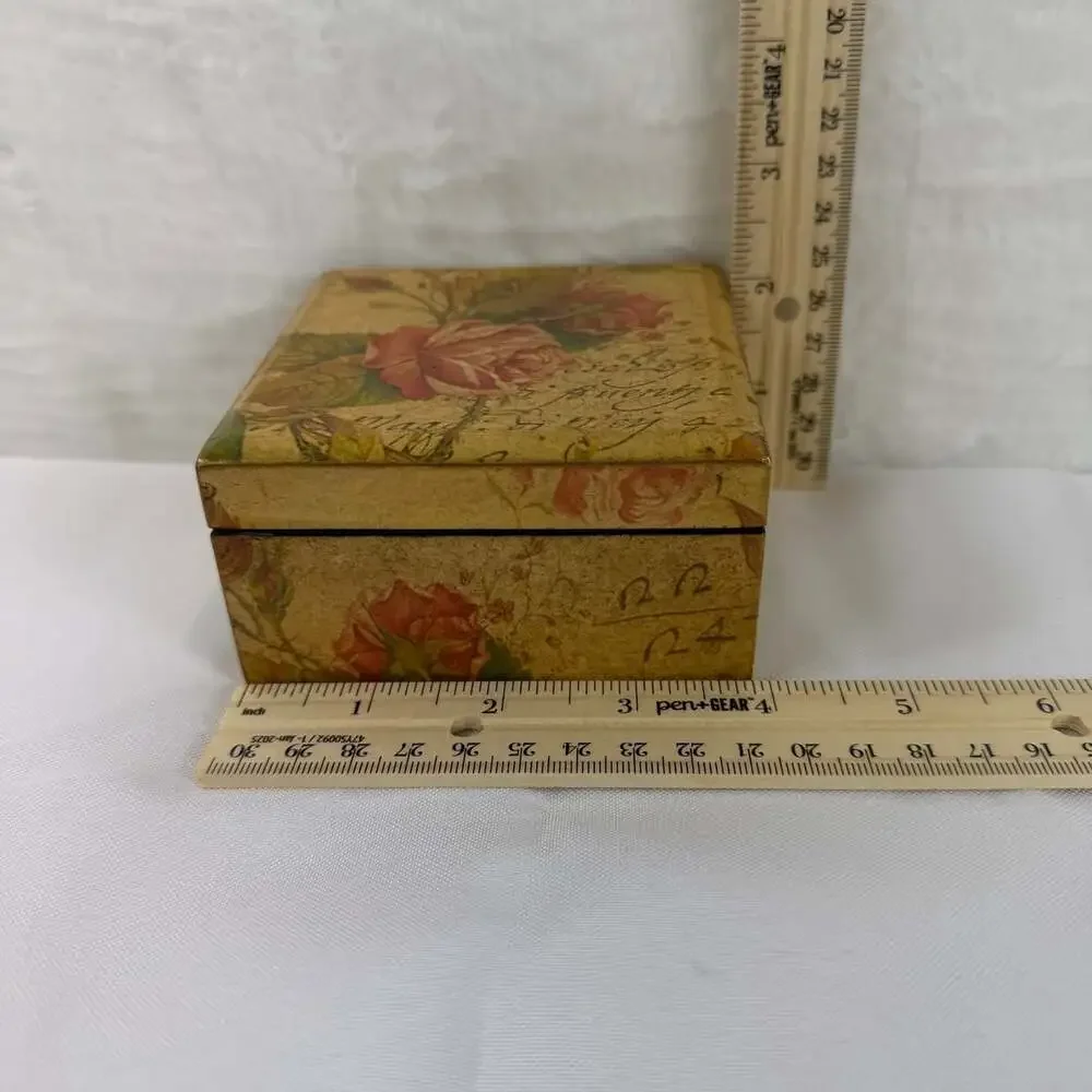 2 small memory keepsake boxes Victorian découpage style floral
